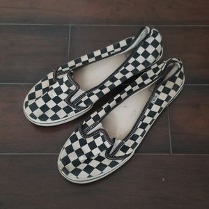 black & white checkered vans flats